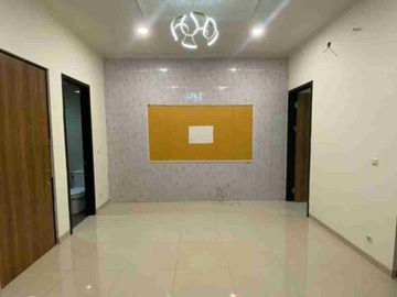 Disewakan Rumah Baru Suvarna Sutera Harga Murah Meriah