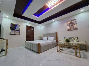 Bungalow House and Lot for sale/rent with 3 bedrooms and pool in Royal Meadows Subdivision