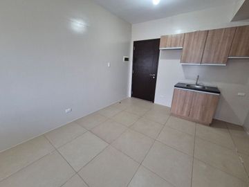 RUSH FOR SALE 1 BEDROOM AVIDA TOWERS CENTERA