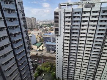 RUSH FOR SALE 1 BEDROOM AVIDA TOWERS CENTERA