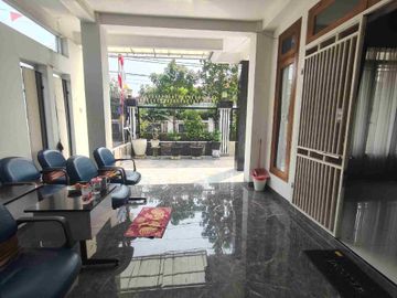 Rumah Baru Full Furnish 2 Lantai dan Strategis di Pondok Gede Jaktim
