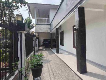 Rumah Baru Full Furnish 2 Lantai dan Strategis di Pondok Gede Jaktim