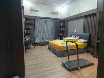 Rumah Baru Full Furnish 2 Lantai dan Strategis di Pondok Gede Jaktim