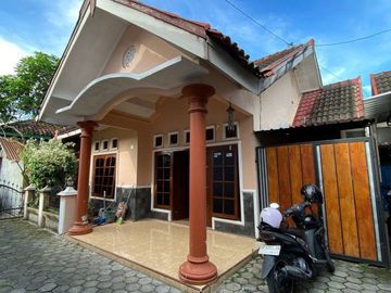 Rumah Siap Huni Dekat Lapangan Kadisono Berbah Sleman