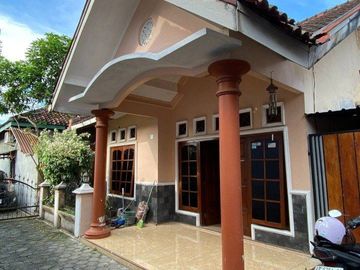 Rumah Siap Huni Dekat Lapangan Kadisono Berbah Sleman