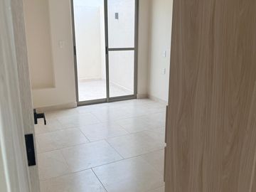RENTA DE CASA NUEVA EN ZONA NORTE FRACC LYRATA