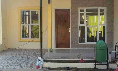 Dijual rumah dengan kolam renang bebas banir di Mustikajaya bekasi timur