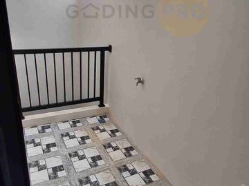 dijual rumah baru 2 lantai jalan lebar citra raya Cikupa Tangerang