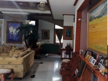 Cuma 25 Jt/M Rumah Cluster Pusat Kota Bekasi Kolam Renang & Gazebo *l164ds