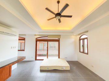 HOUSE FOR RENT Portofino South 4 Bedroom House For Rent Las Pinas City near Portofino Heights Verdana Homes Evia house for rent