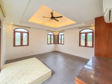 HOUSE FOR RENT Portofino South 4 Bedroom House For Rent Las Pinas City near Portofino Heights Verdana Homes Evia house for rent