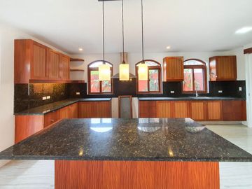 HOUSE FOR RENT Portofino South 4 Bedroom House For Rent Las Pinas City near Portofino Heights Verdana Homes Evia house for rent