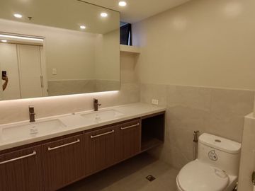 Newly Renovated & Massive 190 SQM 2BR with Maid’s Room & Parking for Rent at Parc Regent, Salcedo Village, Makati