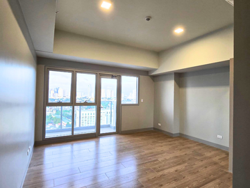 Rent to Own 1 Bedroom unit for sale in Uptown Arts Residence BGC for Sale by Megaworld with Community near Mitsukoshi HighStreet Uptown Mall & Parade