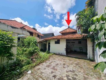SALE!! TANAH 250m² DEKAT PANTAI BATU BELIG SEMINYAK BALI.