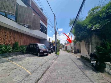 SALE!! TANAH 250m² DEKAT PANTAI BATU BELIG SEMINYAK BALI.