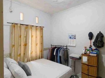 Rumah 2 Lantai Dalam Komplek di Kavling DKI, Pondok Kelapa, Jakarta Timur
