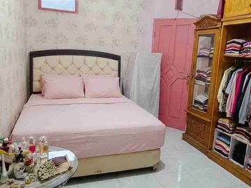Rumah 2 Lantai Dalam Komplek di Kavling DKI, Pondok Kelapa, Jakarta Timur