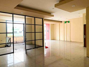 Dijual Gedung 3 Lantai di Jl Kesehatan Raya Bintaro Jakarta Selatan