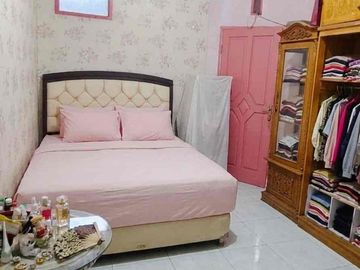 Rumah dalam Kompleks di Kavling Dki, Pondok Kelapa, Jakarta Timur