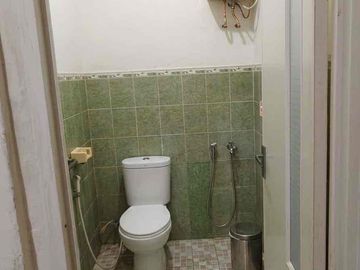 Rumah dalam Kompleks di Kavling Dki, Pondok Kelapa, Jakarta Timur