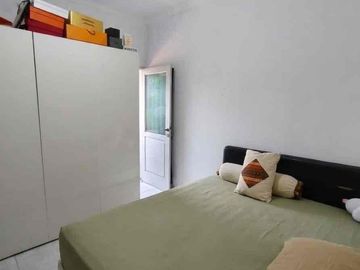 Rumah dalam Kompleks di Kavling Dki, Pondok Kelapa, Jakarta Timur