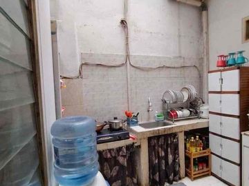 Rumah dalam Kompleks di Kavling Dki, Pondok Kelapa, Jakarta Timur