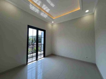 TURUN HARGA.. DIJUAL MURAH RUMAH LUX DAERAH DUREN SAWIT JAKARTA TIMUR