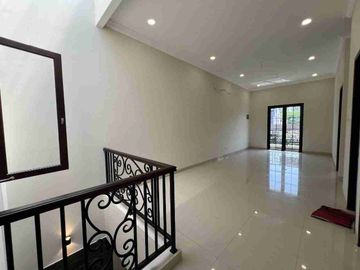 TURUN HARGA.. DIJUAL MURAH RUMAH LUX DAERAH DUREN SAWIT JAKARTA TIMUR