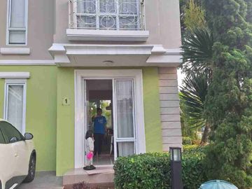 DISEWA RUMAH CANTIK FULL FURNISHED AMARILLO VILLAGE DI GADING SERPONG