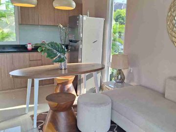 DISEWA RUMAH CANTIK FULL FURNISHED AMARILLO VILLAGE DI GADING SERPONG