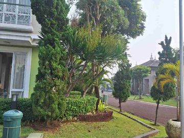 DISEWA RUMAH CANTIK FULL FURNISHED AMARILLO VILLAGE DI GADING SERPONG