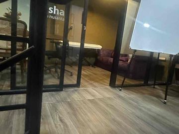Disewakan Cepat Ruko Siap Pakai Cocok Untuk Usaha, Kantor dan Cafe Lokasi Prime Di Bintaro Trade Center