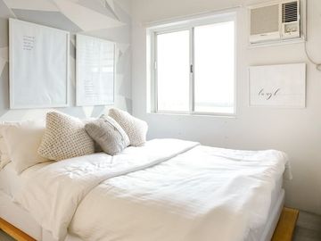 FOR SALE – Scandinavian-Inspired 2BR Condo at One Castilla Place, Quezon City PP CODE: 3524