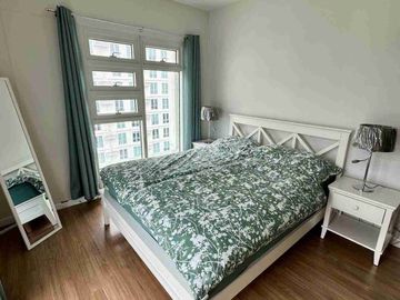 2 BEDROOMS FULLY FURNISHED CONDO FOR RENT