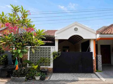 DIJUAL – Rumah 2 Lantai 4 KT Seberang Mall GGP & 3 Tol 🏠🛍️✨