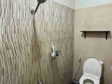 DIJUAL – Rumah 2 Lantai 4 KT Seberang Mall GGP & 3 Tol 🏠🛍️✨