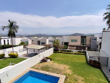 Casa en venta en Fraccionamiento Burgos Corinto, Temixco, con casa club, estilo exclusivo