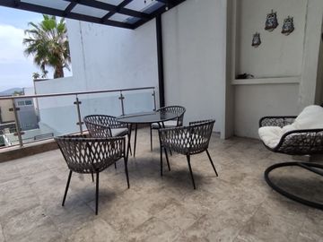 Casa en venta en Fraccionamiento Burgos Corinto, Temixco, con casa club, estilo exclusivo