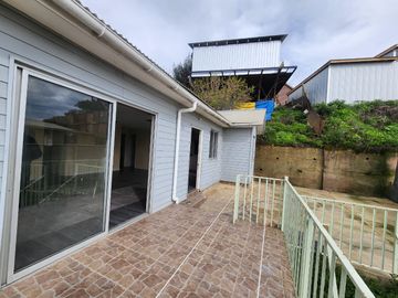 SE ARRIENDA CASA EN CERRO MERCED – 3D 1B, Padre Febres