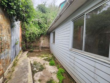 SE ARRIENDA CASA EN CERRO MERCED – 3D 1B, Padre Febres