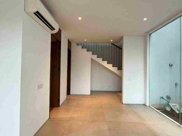 Dijual Rumah Brandnew Siap Huni di Kemang Utara Jakarta Selatan