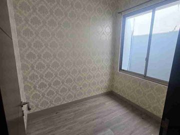 disewakan rumah Pik2 depan semi furnished interior