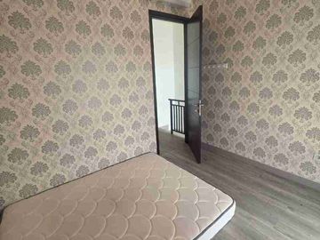 disewakan rumah Pik2 depan semi furnished interior
