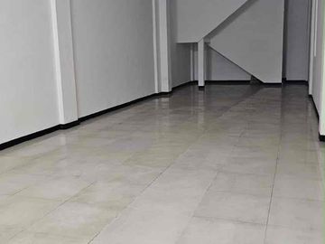 Disewakan Ruko Bagus Full Renovasi di Jalan Raya Kalimalang Bekasi