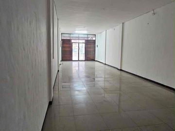 Disewakan Ruko Bagus Full Renovasi di Jalan Raya Kalimalang Bekasi