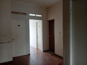 Dijual Rumah Rapi Siap Huni di Sutera Kirana Alam Sutera