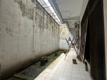 Dijual Rumah Cocok untuk Usaha dan Zona untuk Usaha Duren Sawit Jakarta Timur