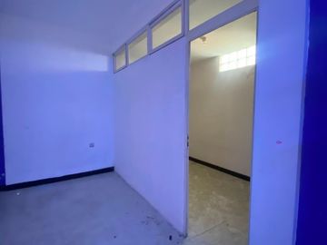 Murah !! DIJUAL RUMAH LELANG 2 LANTAI HOOK PERLU RENOVASI