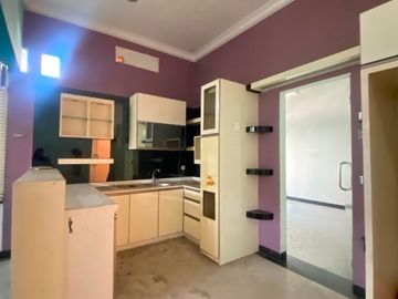 Murah !! DIJUAL RUMAH LELANG 2 LANTAI HOOK PERLU RENOVASI